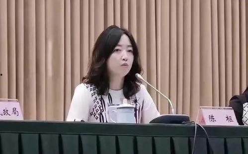 吃瓜爆料女局长视频大全,吃瓜爆料女局长视频大全背后的真相与争议